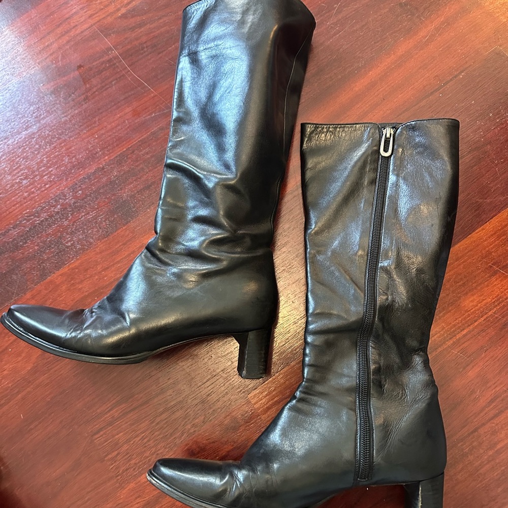 Elegant Black Leather Knee-High Boots